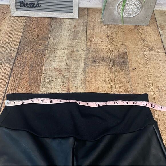 Assets by Spanx Black Faux Leather High Rise Leggings - Picture 9 of 11